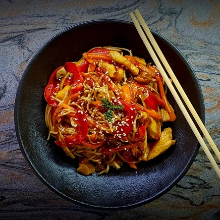 WOK Лапша c Курицей